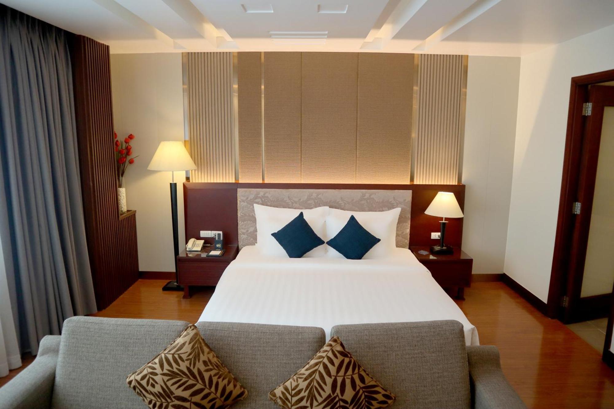 Kin Hotel Thi Sach Ho Chi Minh City Bagian luar foto