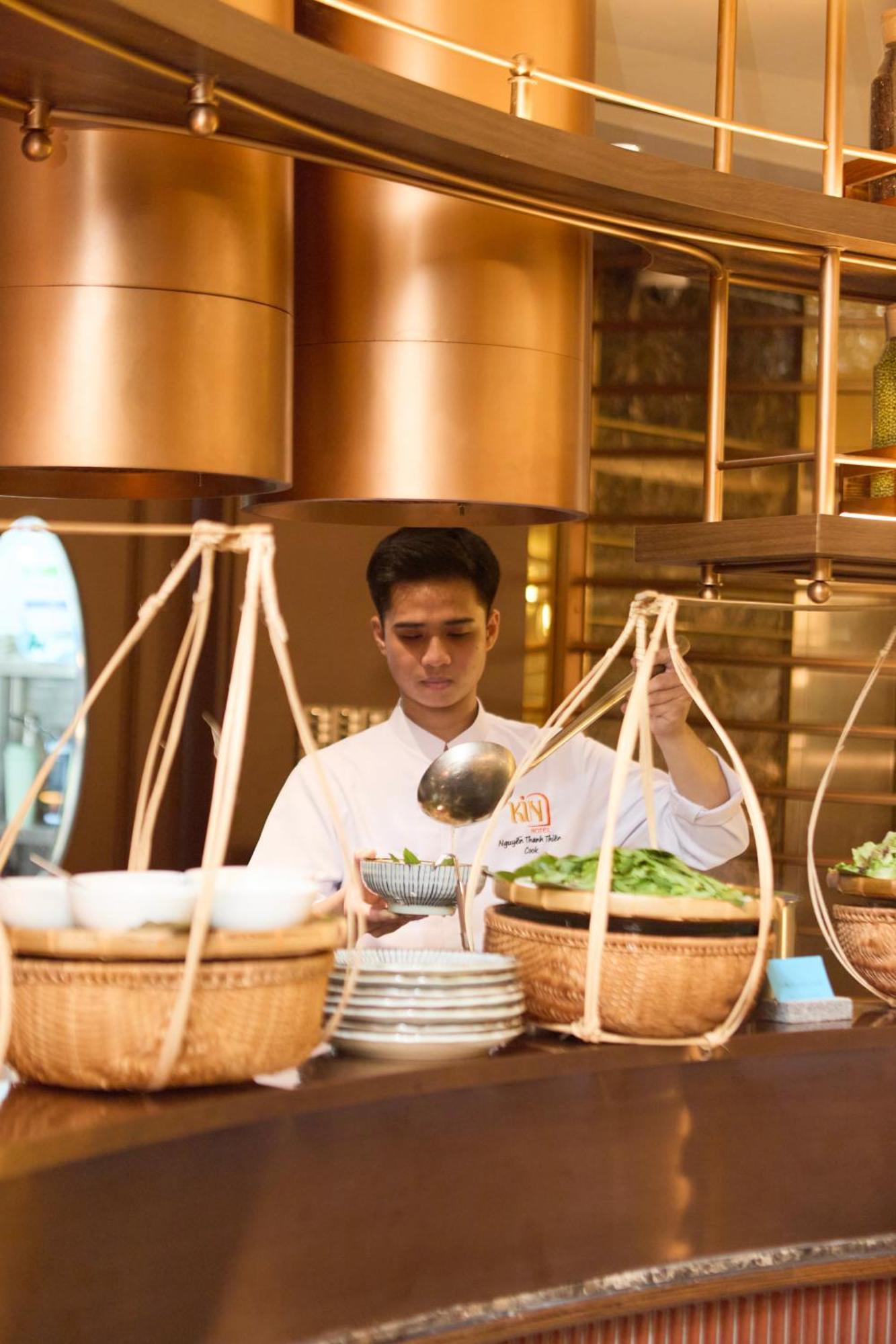 Kin Hotel Thi Sach Ho Chi Minh City Bagian luar foto