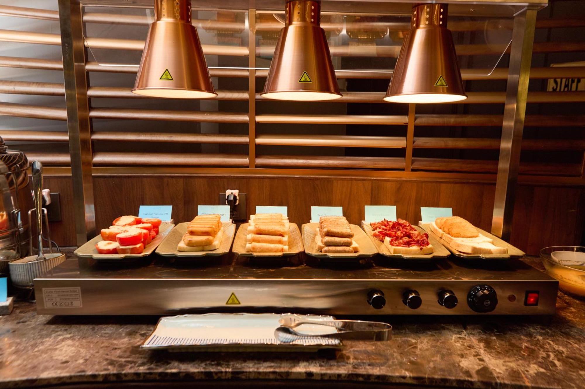 Kin Hotel Thi Sach Ho Chi Minh City Bagian luar foto