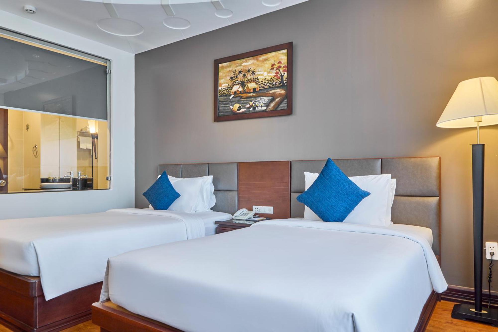 Kin Hotel Thi Sach Ho Chi Minh City Bagian luar foto