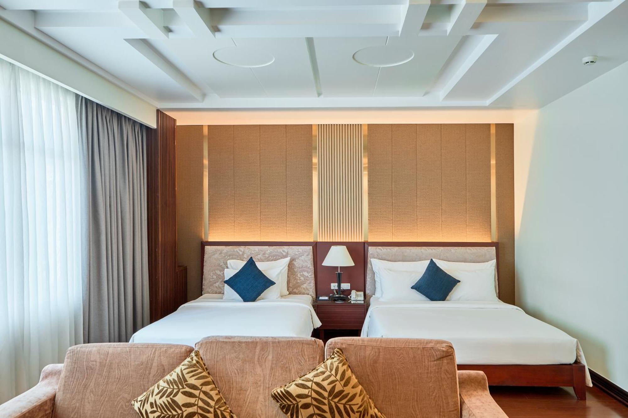 Kin Hotel Thi Sach Ho Chi Minh City Bagian luar foto