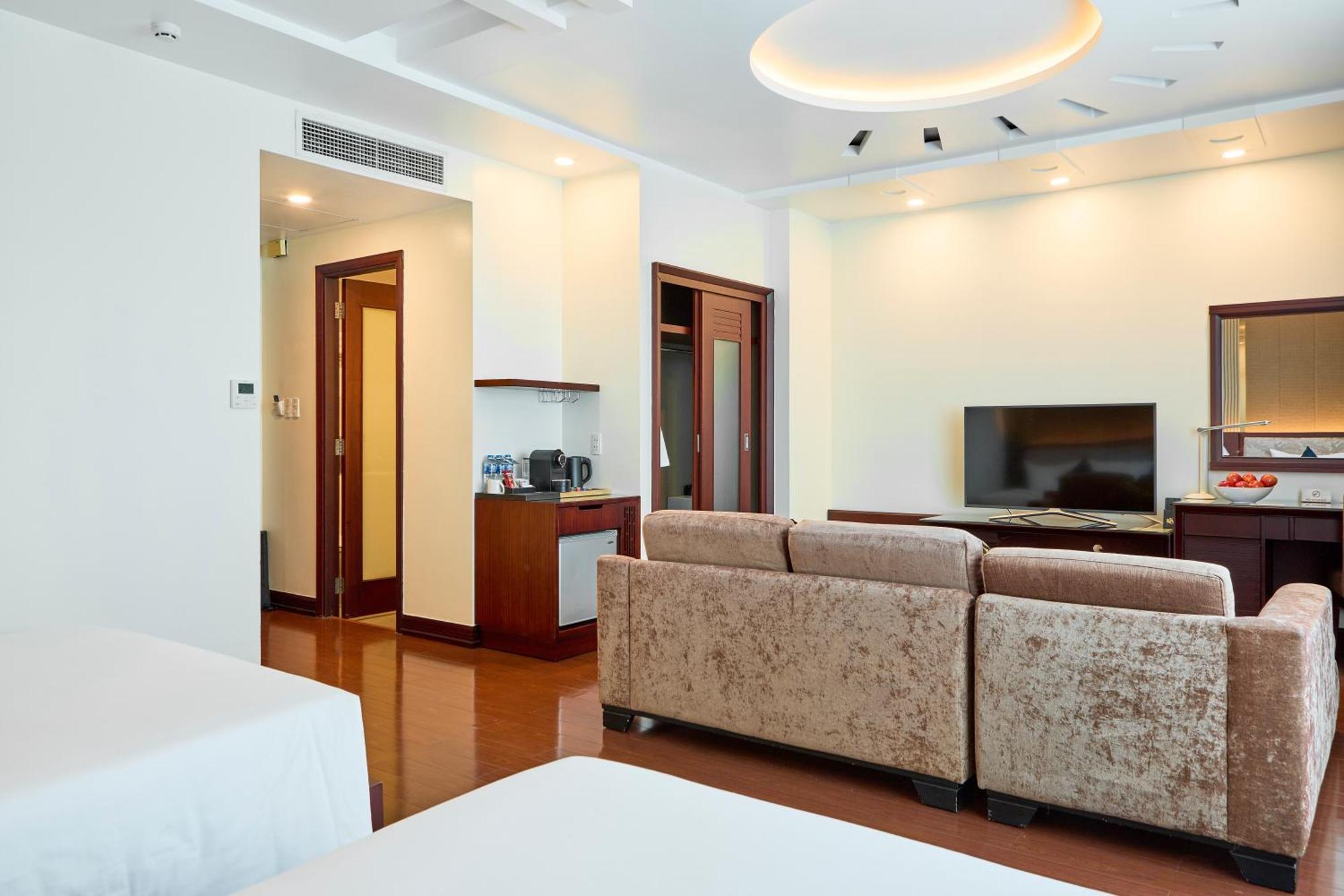 Kin Hotel Thi Sach Ho Chi Minh City Bagian luar foto