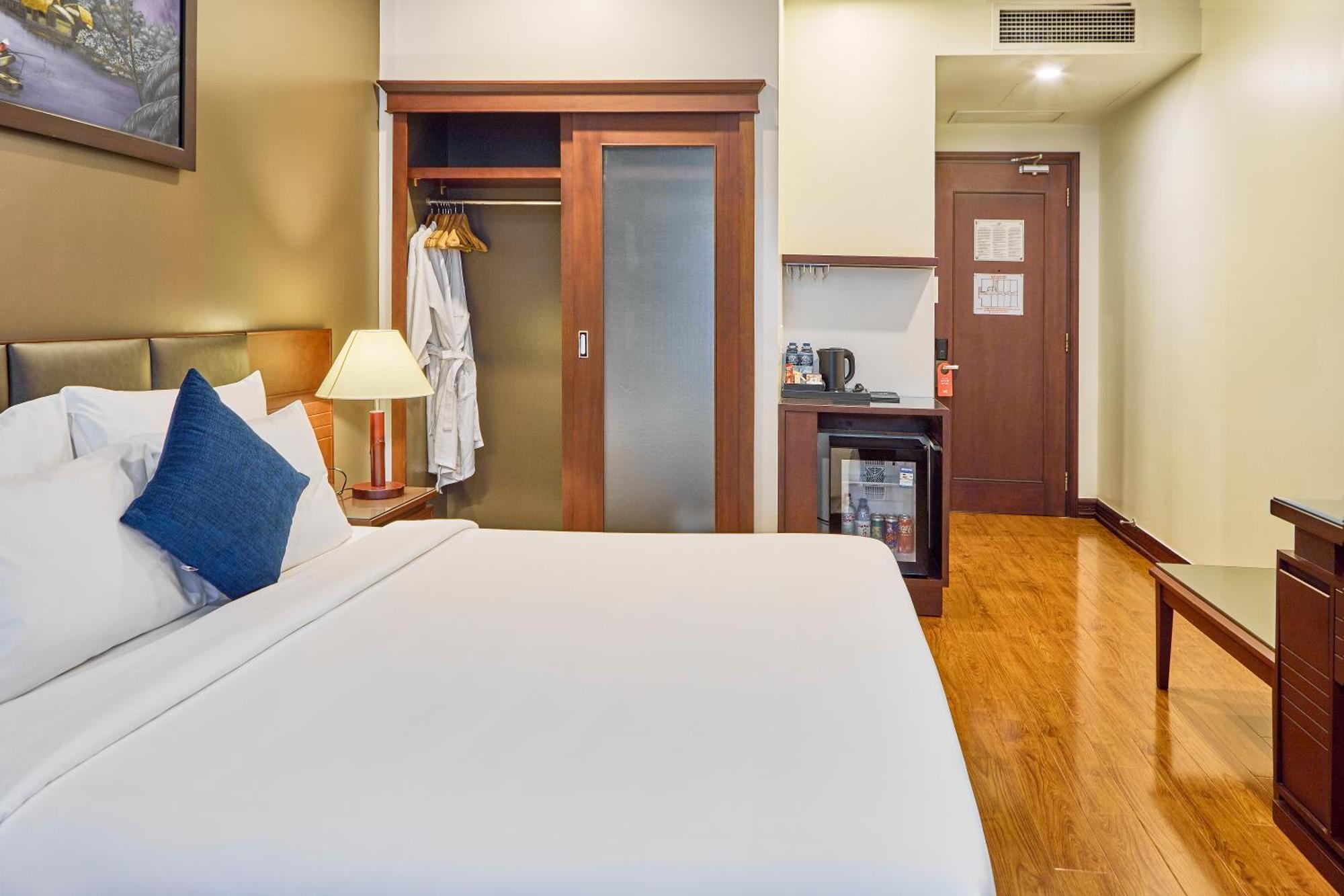 Kin Hotel Thi Sach Ho Chi Minh City Bagian luar foto